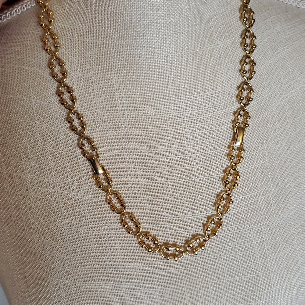 Vintage 1978 AVON Versitile Links Gold Chain Necklace and Bracelet Set - Picture 4 of 8